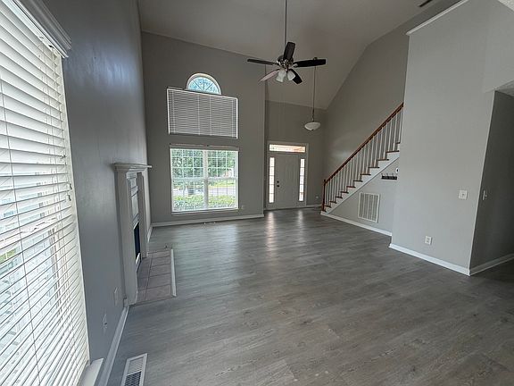 4th image of 137 Sumner Meadows Ln
