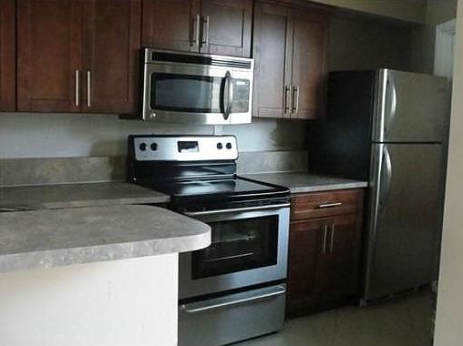 5th image of 1719 NE Miami Gardens Dr APT 231