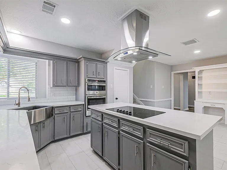 20506 Park Pine Dr — Photo 18