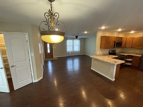 111 Hillview Ln Photo 1