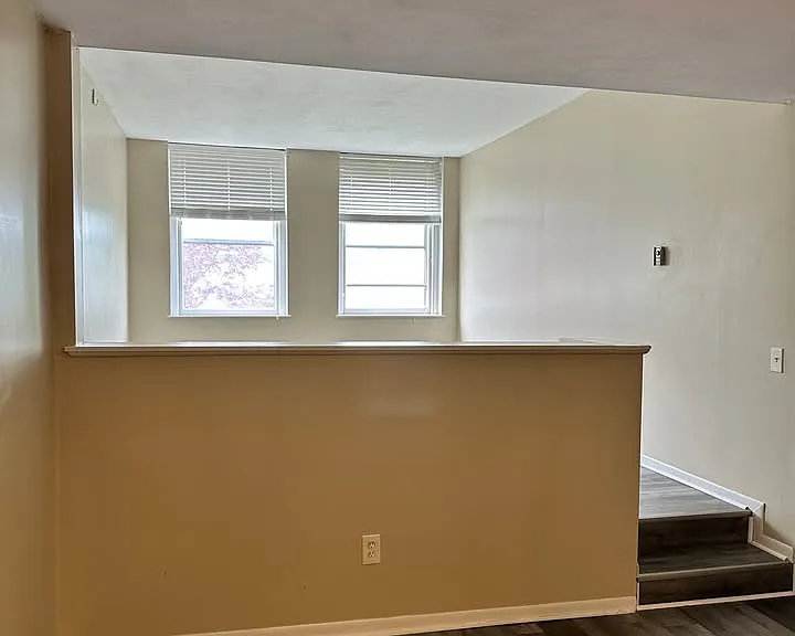 7 1/2 Marvin St #11 — Photo 6