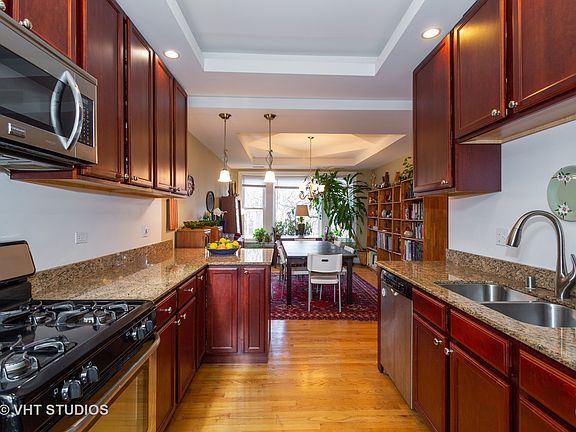 5th image of 1445 W Greenleaf Ave APT 3N