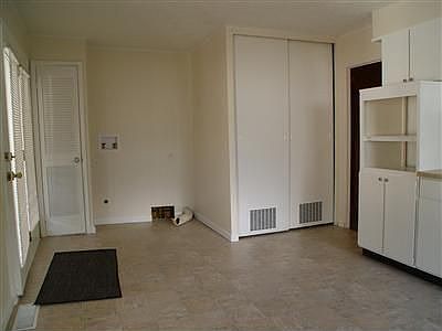 4th image of 4310 Williamson Dr