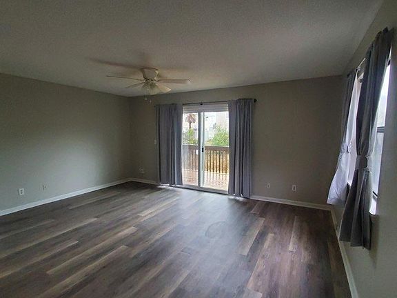 3rd image of 2418 1st Ave