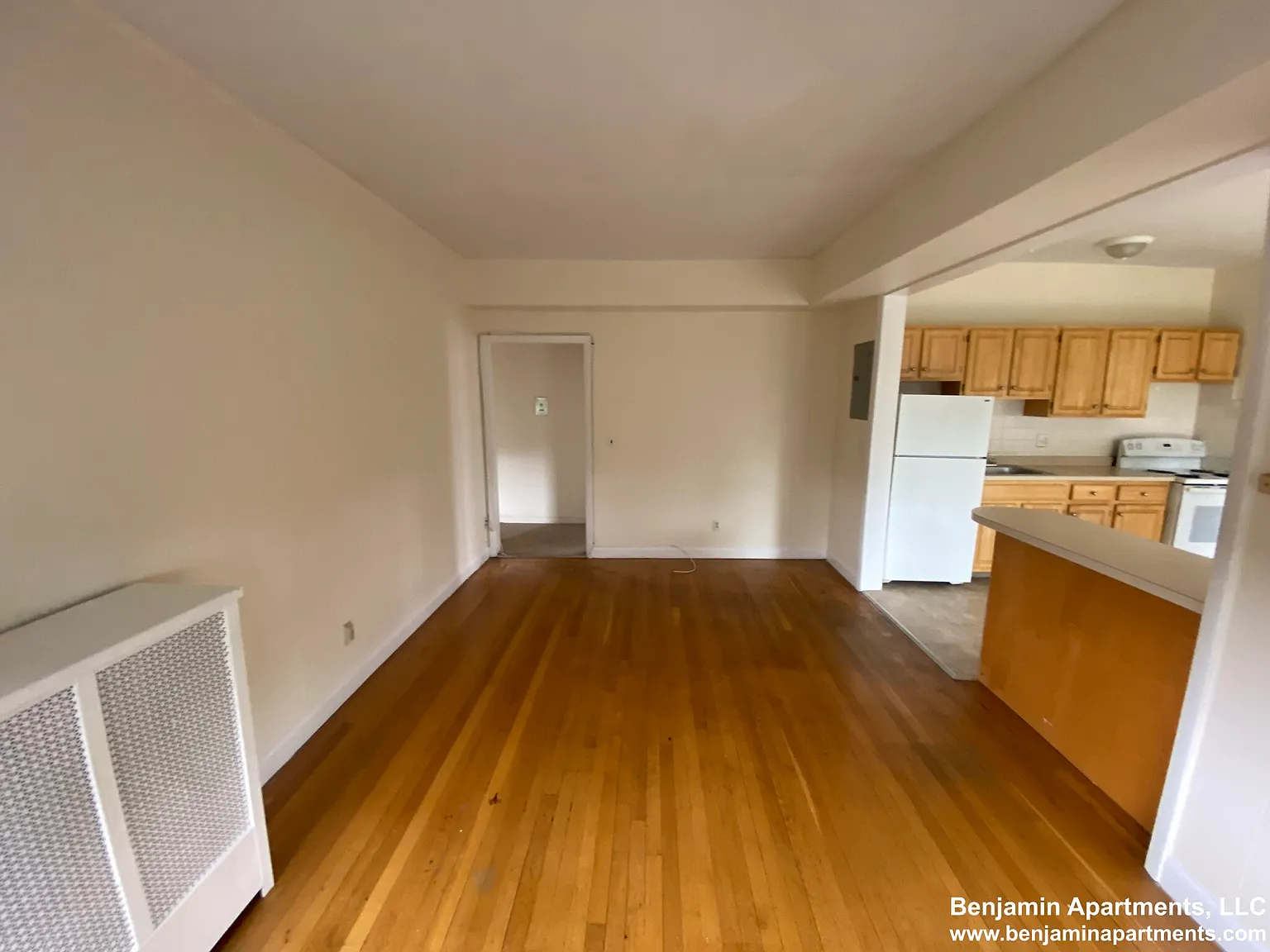 3 bed, 1.5 bath, $3,900 — Photo 4