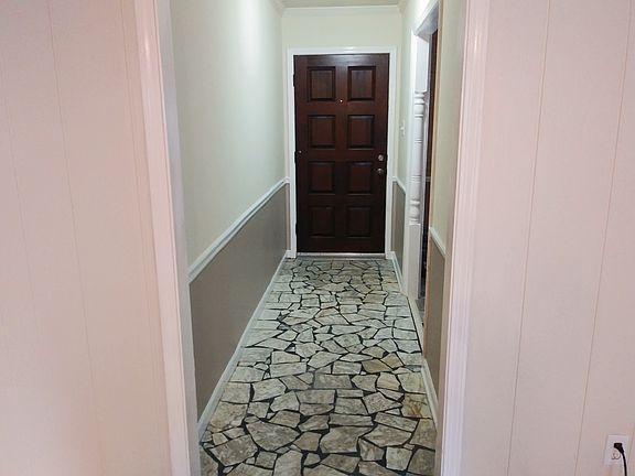 Front entry hall