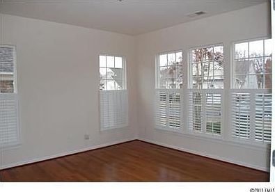 3rd image of 10411 Bethpage Dr