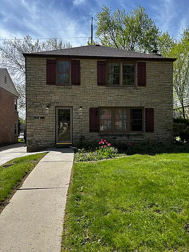 8603 W Hawthorne Ave #2 Photo 1
