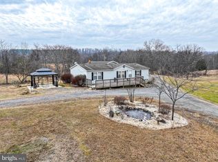 391 Leons Fords Rd, Hedgesville, WV 25427