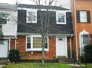 1023 Thomas Jefferson Pl, Fredericksburg, VA