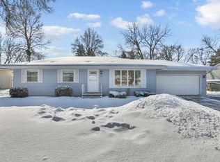 2246 Beam Ave, Saint Paul, MN 55109