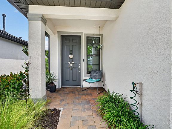 3rd image of 2174 Yellowfin Cir