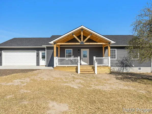 6937 S Townhall Rd, Sheridan, MI 48884