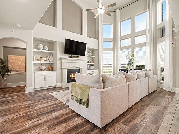 3rd image of 2622 Pisoni Ln