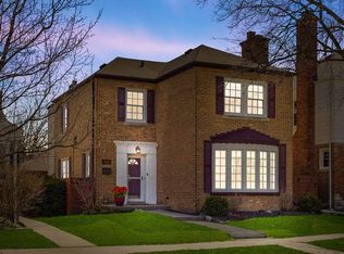 8127 Kostner Ave, Skokie, IL