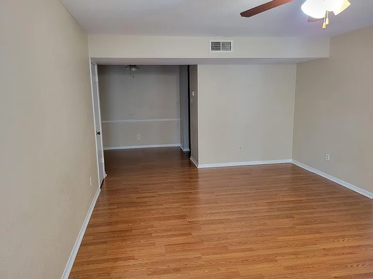 6606 De Moss Dr #604 — Photo 8