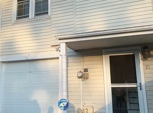 73 Greenway Ter, Middletown, NY 10941