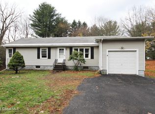135 Geiser Rd, Wynantskill, NY 12198