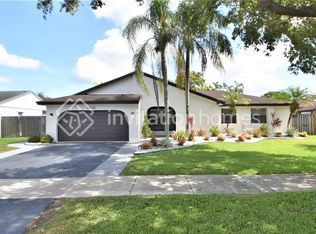 11521 SW 52nd St, Fort Lauderdale, FL 33330