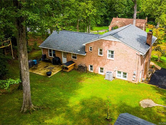 5th image of 6725 Greenvale Dr