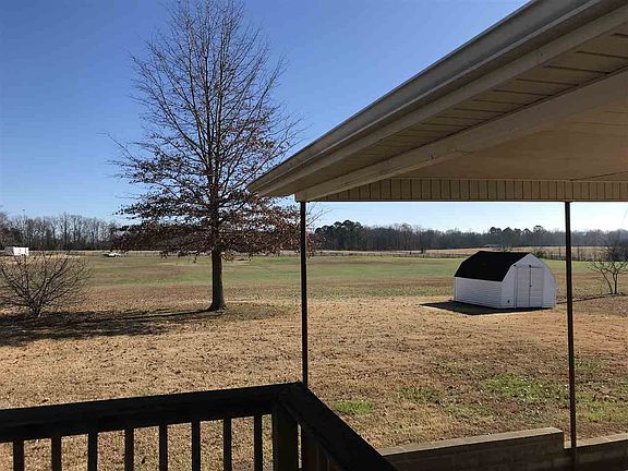 5th image of 26680 Johnson Ln