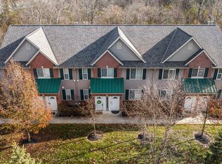 6258 Edgecreek Ln, Columbus, OH 43231