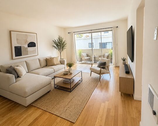 4th image of 2616 5th St APT 106