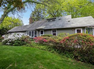 3 Augusta Pl, White Plains, NY 10603