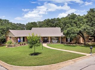 3212 Yellowstone Dr, Arlington, TX 76013