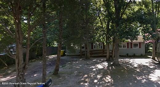 2nd image of 1307 Marshall St
