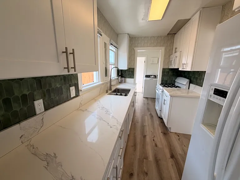 7307 Halldale Ave — Photo 7