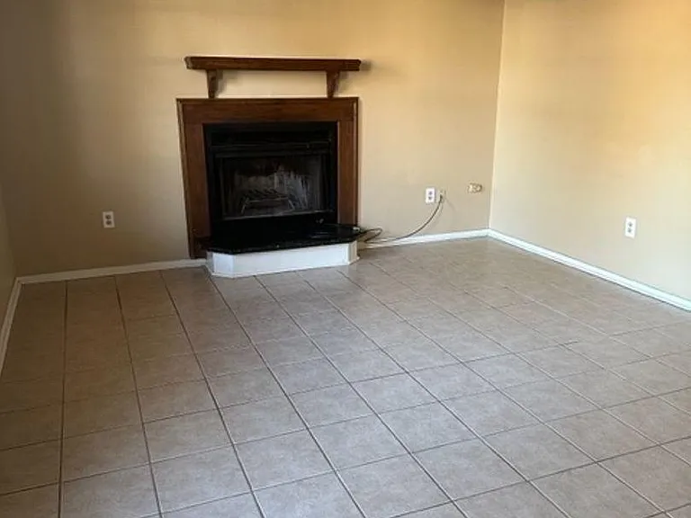 1315 Norris Dr — Photo 4