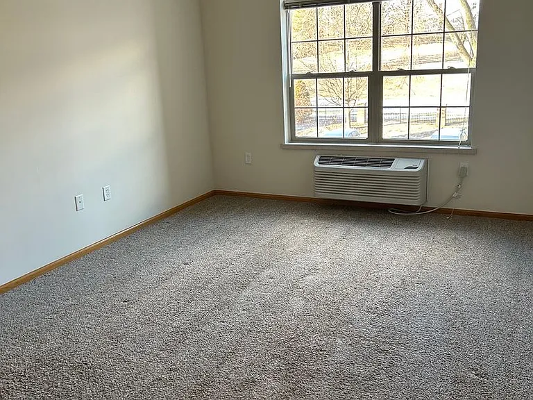 Stratford Place Luxury Apartments — Photo 57