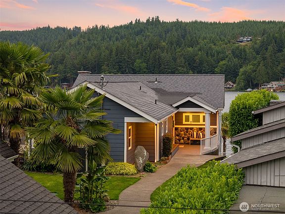 2nd image of 1033 Summit Lake Circle NW