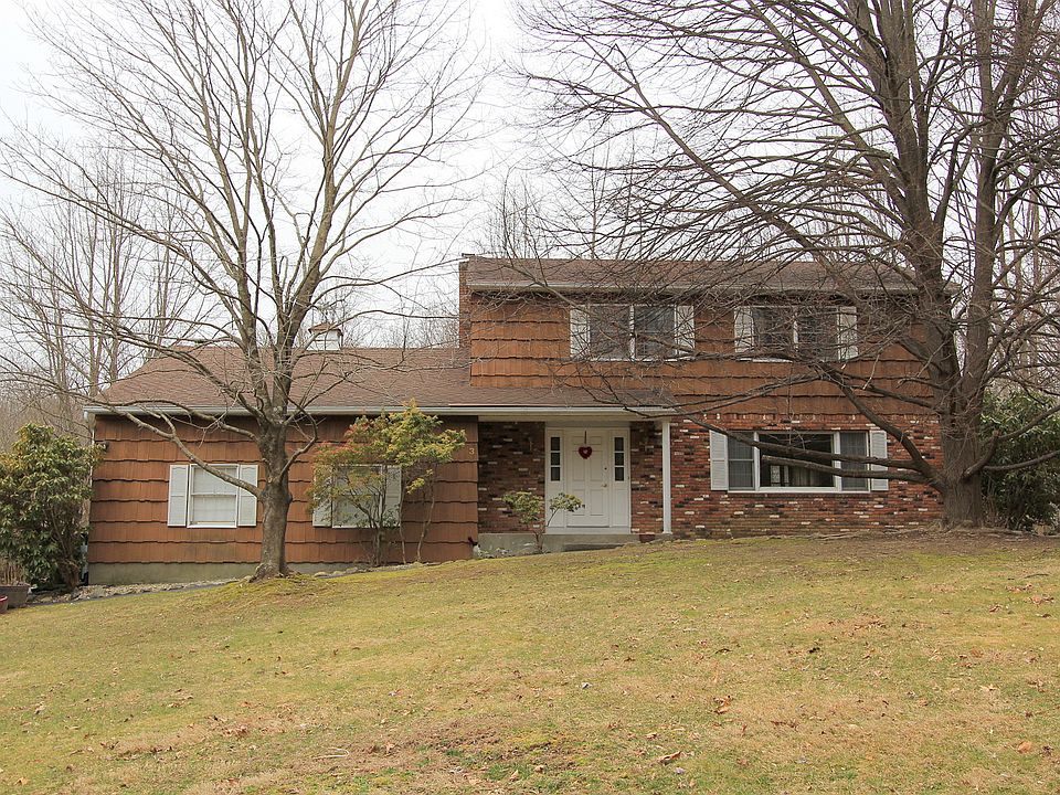 1st image of 3 Bucyrus Ave