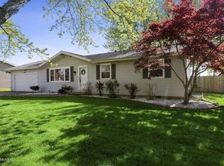 5993 James Dr, Stevensville, MI 49127