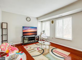 10350 Luria Commons Ct #3I, Burke, VA 22015