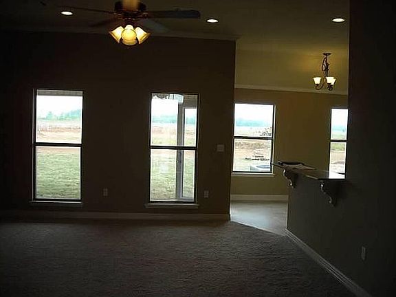 2nd image of 3713 Sabine Pass Dr