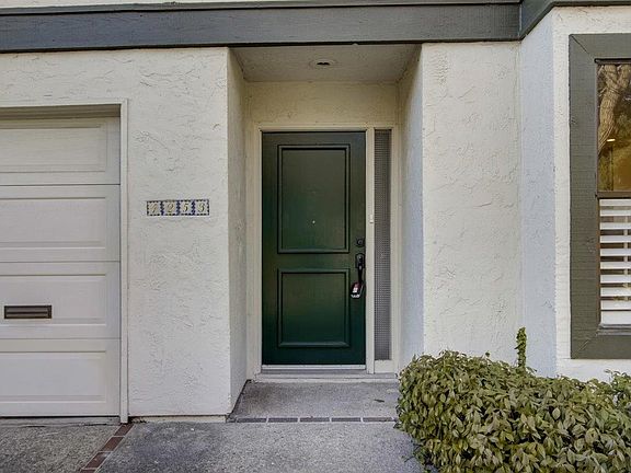 3rd image of 4253 Ponce Dr