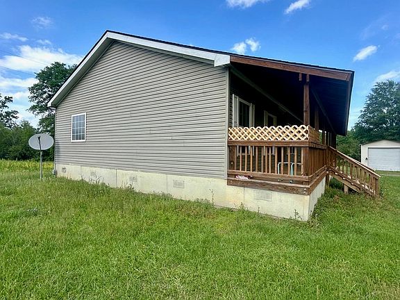 3rd image of 7603 County Road 365 E