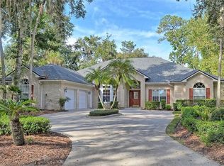 4841 Shoreline Cir, Sanford, FL 32771