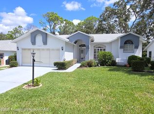 7009 Rolling Green Dr, Spring Hill, FL 34606