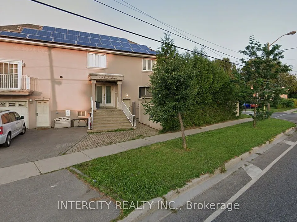 222 Combe Ave #1