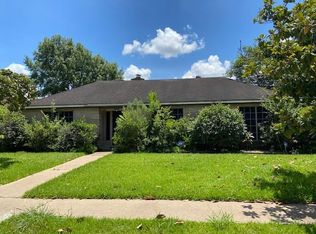 14815 Mesita Dr, Houston, TX 77083