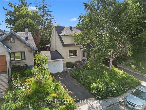 2nd image of 176 Marlborough Ave