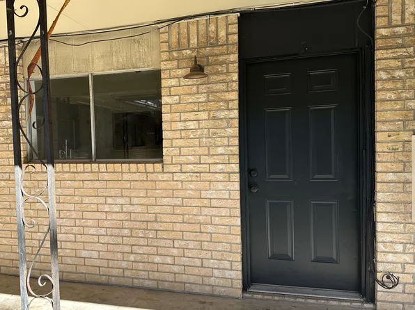 117 E 7th St APT 7, Taylor, TX 76574