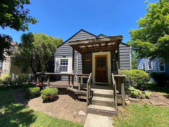 2nd image of 452 E Royal Forest Blvd #18399426