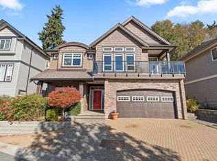 35599 Zanatta Ln, Abbotsford, BC V3G 0B4