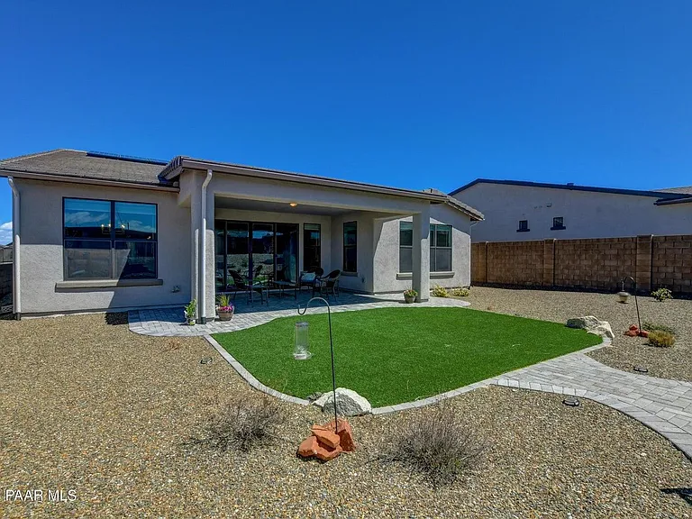 3851 Serenity Cliff Ct — Photo 24