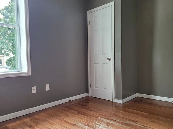 2nd image of 339 Eldert Ln #2